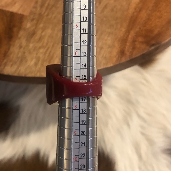 Acrylic Ring - Picture 7 of 9